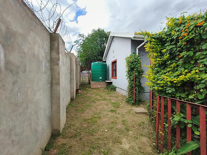 To Let Commercial Property for Rent in Mthata Eastern Cape